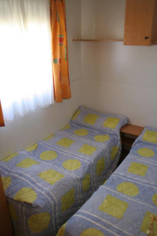 Bungalowpark Isábena La Puebla de Roda Esterno foto